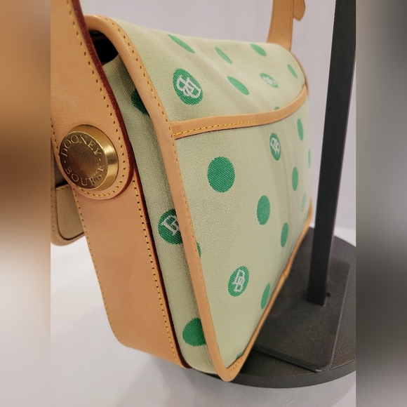Dooney & Bourke Vintage East/West Flap  Green Mini Bubbles USA - Picture 4 of 14